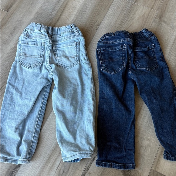 Children’s place jeans boys 2t - Picture 2 of 2